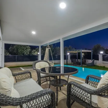 Villa Senay Βίλα Φετιγιέ