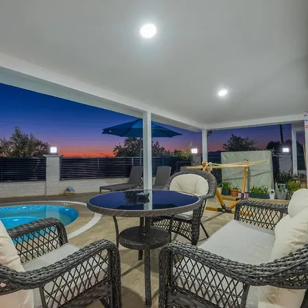 Villa Senay Βίλα Φετιγιέ